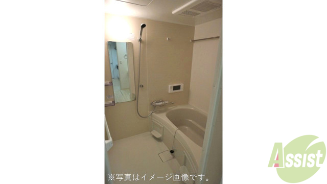 バス・シャワールーム　キレイな浴室でゆっくり浸かれそうですね※写真はイメージです
