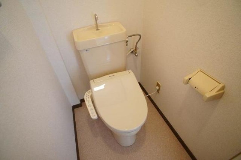 トイレ　図面と現状に相違がある場合には現状を優先