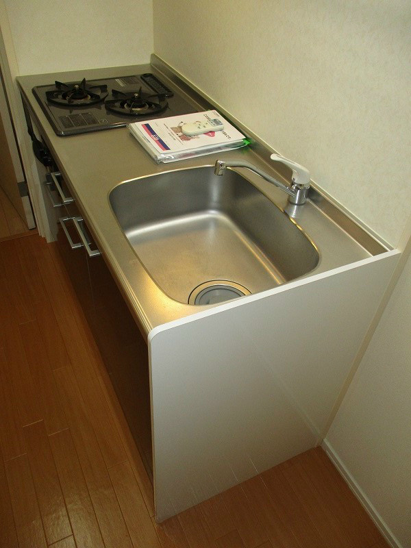 キッチン　同建物の別部屋