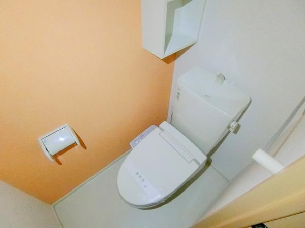 トイレ　写真は別のお部屋のイメージです