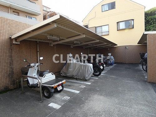 その他　バイク置き場　※2026年4月の写真