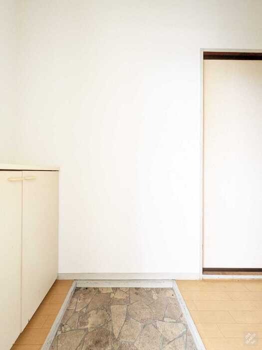 玄関　図面と現状に相違がある場合には現状を優先