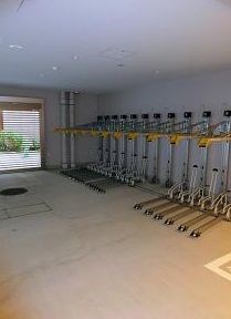 駐車場　駐輪場