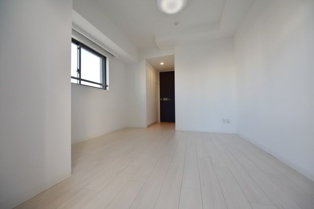 その他部屋・スペース　落ち着いて過ごせるお部屋なので、寝室にいかがでしょうか