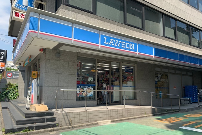 コンビニ　ローソン 渋谷東一丁目店（コンビニ）まで350m