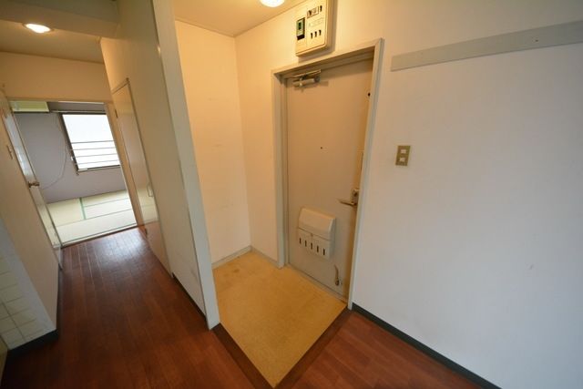 玄関　別部屋参考写真