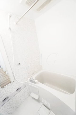 バス・シャワールーム　お風呂です。