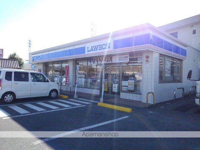 コンビニ　ローソン甲斐西八幡店（コンビニ）まで700m