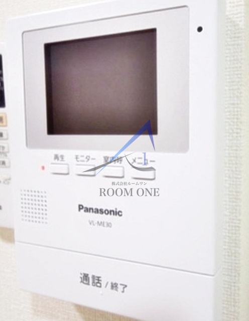セキュリティ　モニター付きインターホンです。