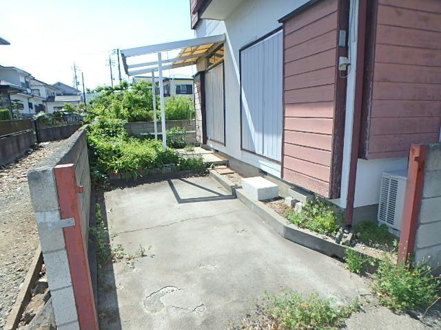 駐車場　駐車場