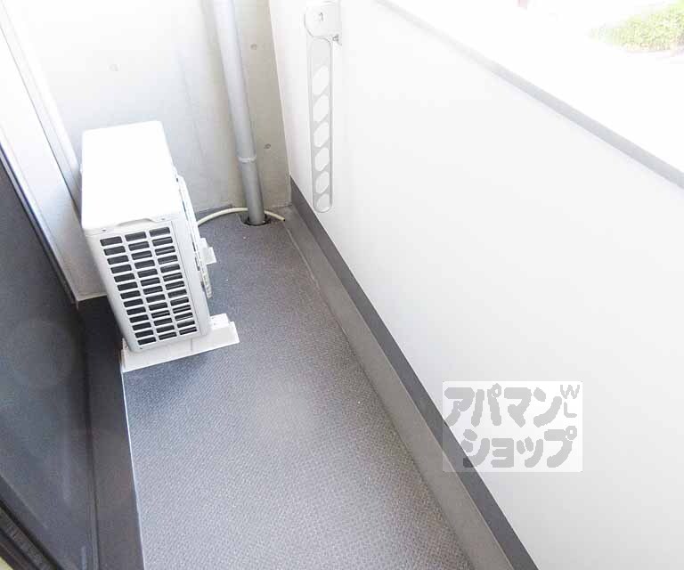 バルコニー　ベランダも十分な広さです。