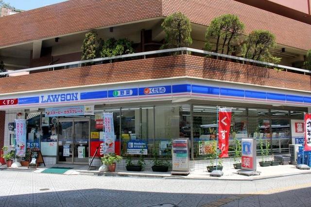 コンビニ　ローソン　大阪港駅前店（コンビニ）まで139m