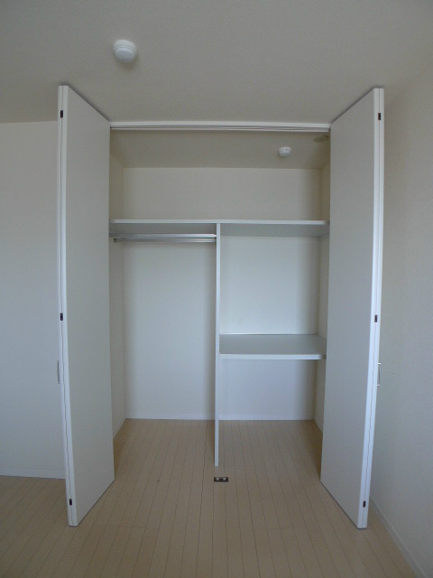 収納　写真は別のお部屋