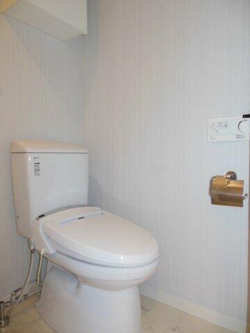 トイレ　トイレはウォシュレット付き☆