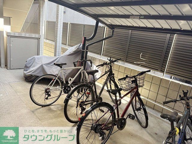 その他　掲示板付き。