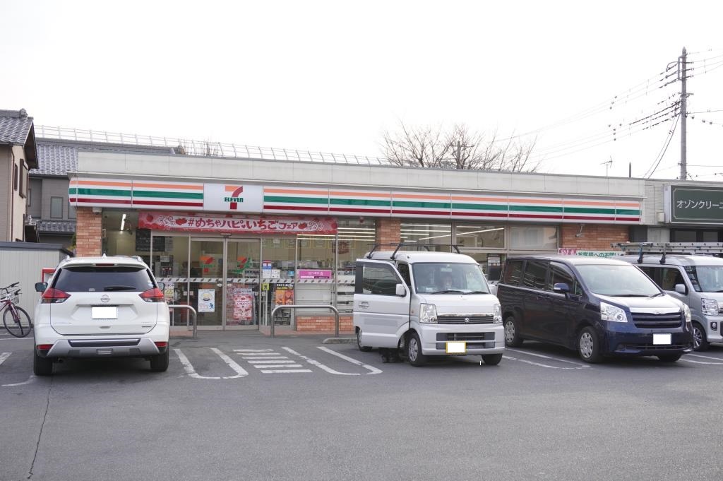 コンビニ　セブンイレブン 川口伊刈消防署前店（コンビニ）まで241m