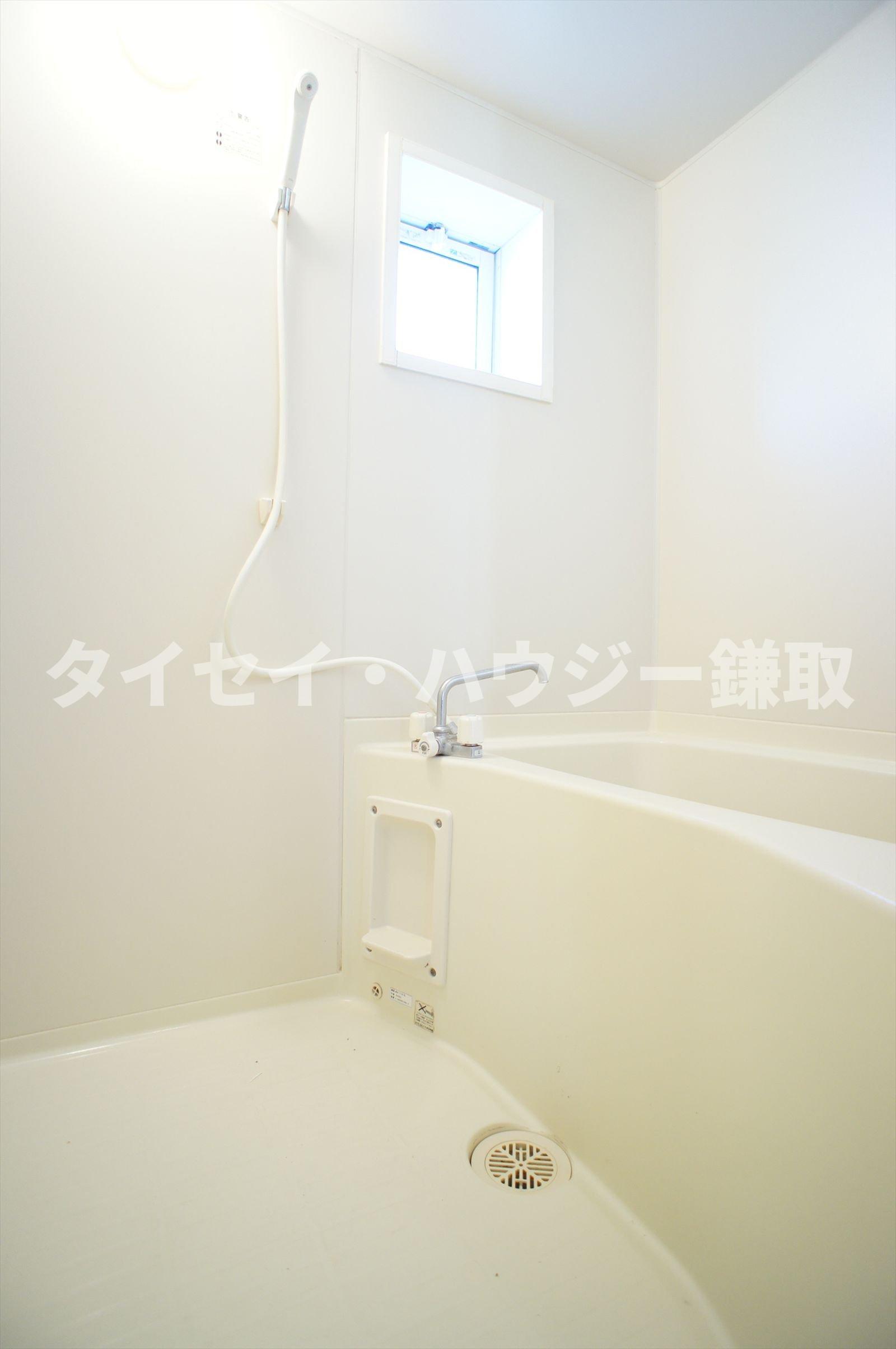 バス・シャワールーム　同タイプのお部屋です。現況が優先となります。