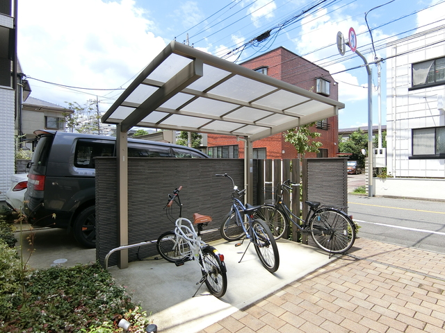 その他共有部分　★屋根付き自転車駐輪所★