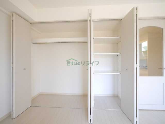 収納　ロレットの小路