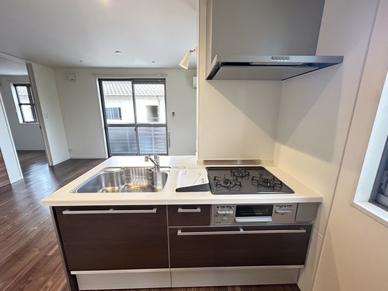 キッチン　※別部屋の写真です