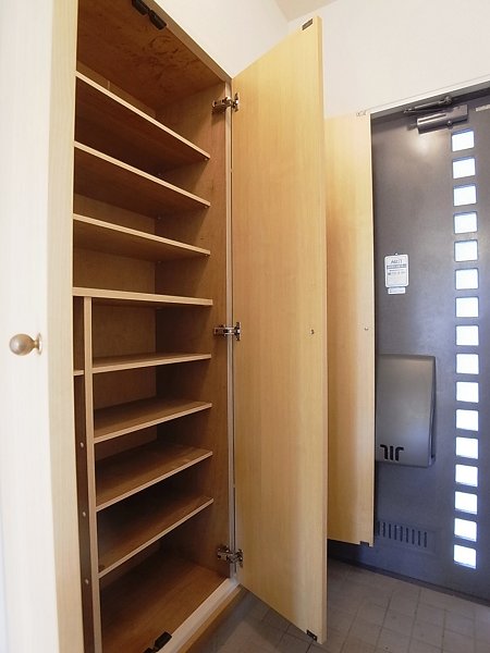 玄関　☆同建物別のお部屋の写真☆
