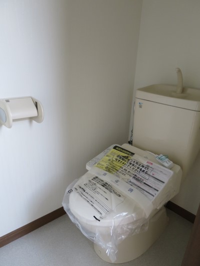 グランクリュー鷹匠Bのトイレ写真