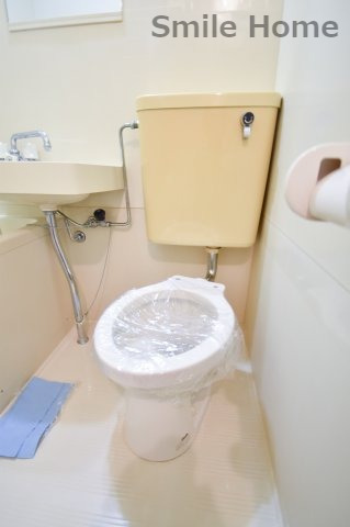 トイレ　清潔感があるトイレです。入るとホッとする、そんな空間。
