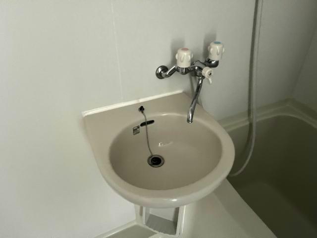 洗面設備　※別部屋イメージ