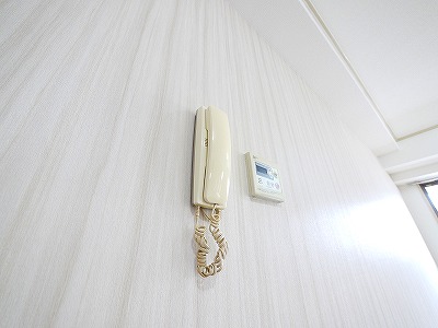 セキュリティ　インターホンです