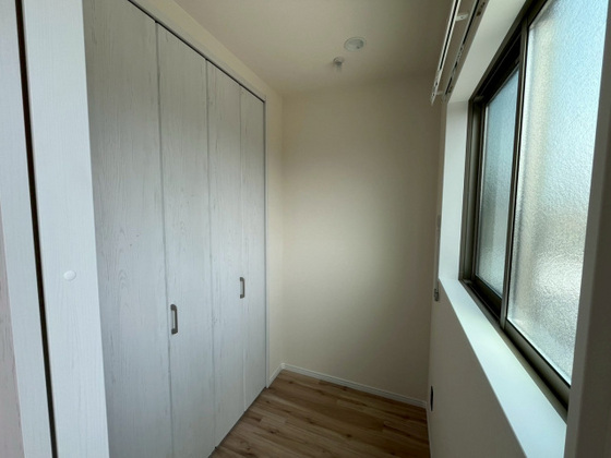 バルコニー　※別部屋の写真です。