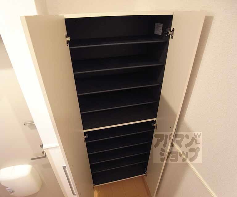 収納　シューズボックスの写真です。
