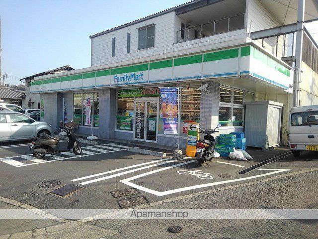 コンビニ　ファミリーマート椎迫店（コンビニ）まで110m