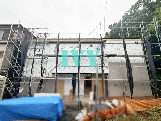 建物外観　建築中