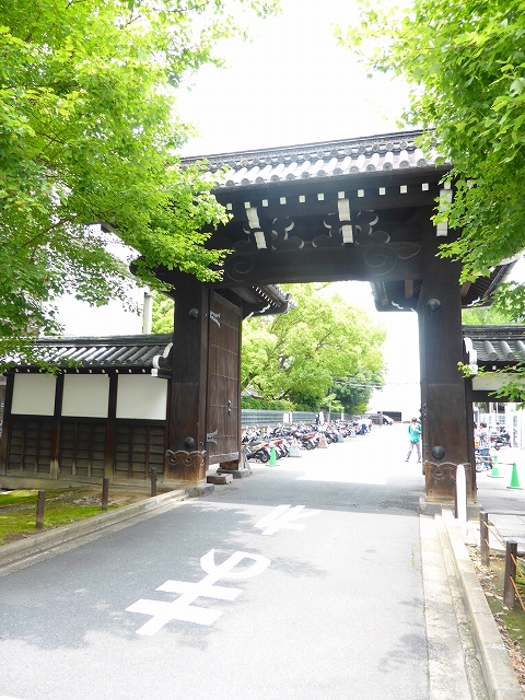 大学・短大　龍谷大学　大宮キャンパス（大学・短大）まで642m