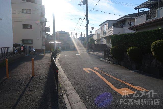 その他　前面道路（その他）まで1m