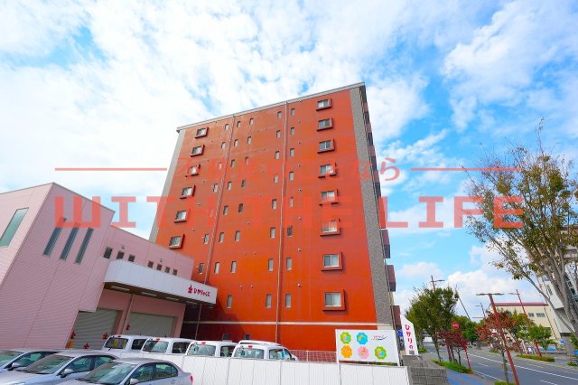 建物外観　落ち着いた雰囲気の外観です