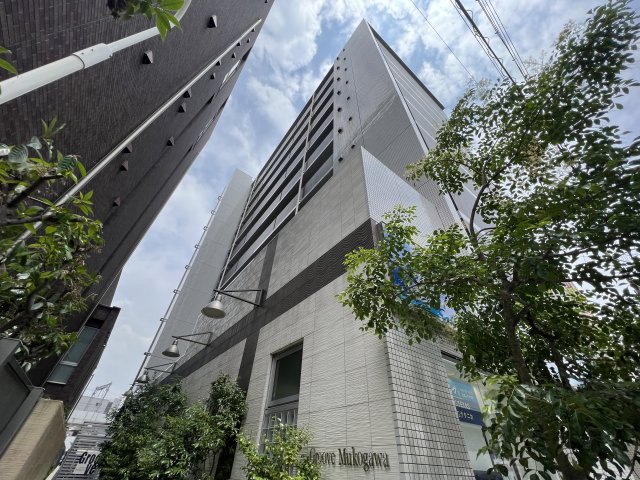 建物外観　オートロック・モニター付きインターホ完備です♪