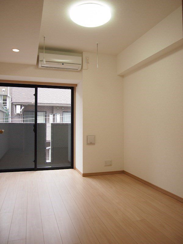 居室・リビング　※同タイプの別のお部屋です。