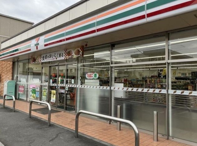 コンビニ　セブンイレブンさいたま文蔵4丁目店（コンビニ）まで444m
