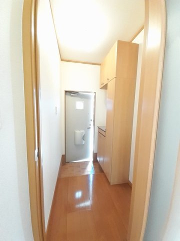 玄関　落ち着いた玄関です