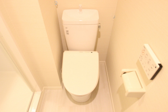 トイレ　※別部屋の写真です