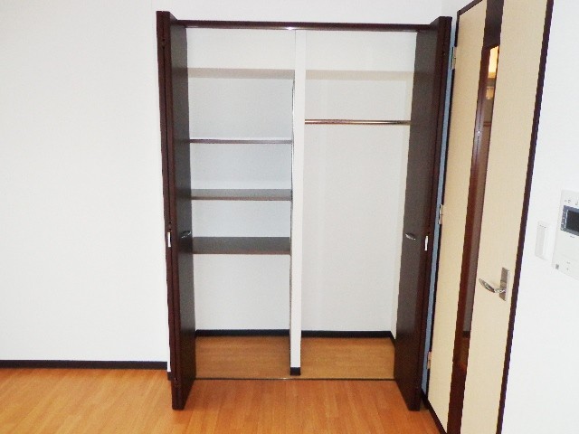収納　クローゼットも奥行きあります♪♪