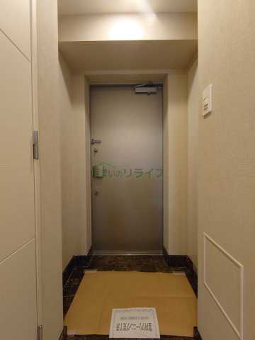 玄関　別部屋参考写真です