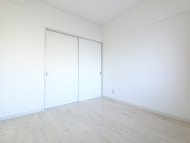 居室・リビング　★白基調のお部屋です★
