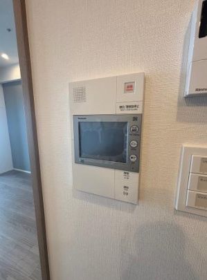 セキュリティ　☆モニター付きインターホン☆