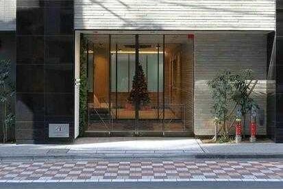 エントランス　建物の内部です