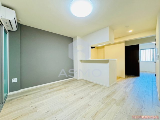 居室・リビング　同マンション別部屋　参考写真