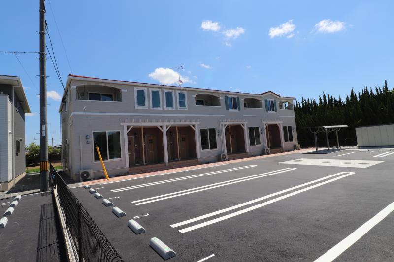 建物外観　スクルド　建物外観
