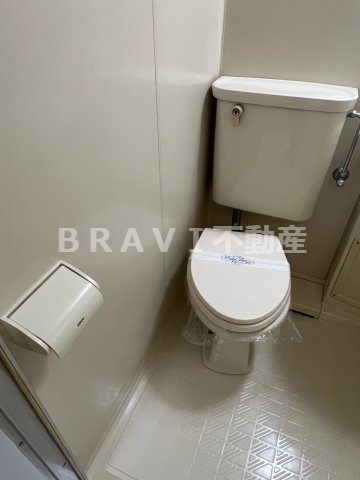 トイレ　【サンライン成育】清潔感のあるトイレです