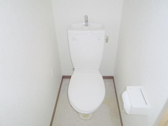 トイレ　別部屋参考写真